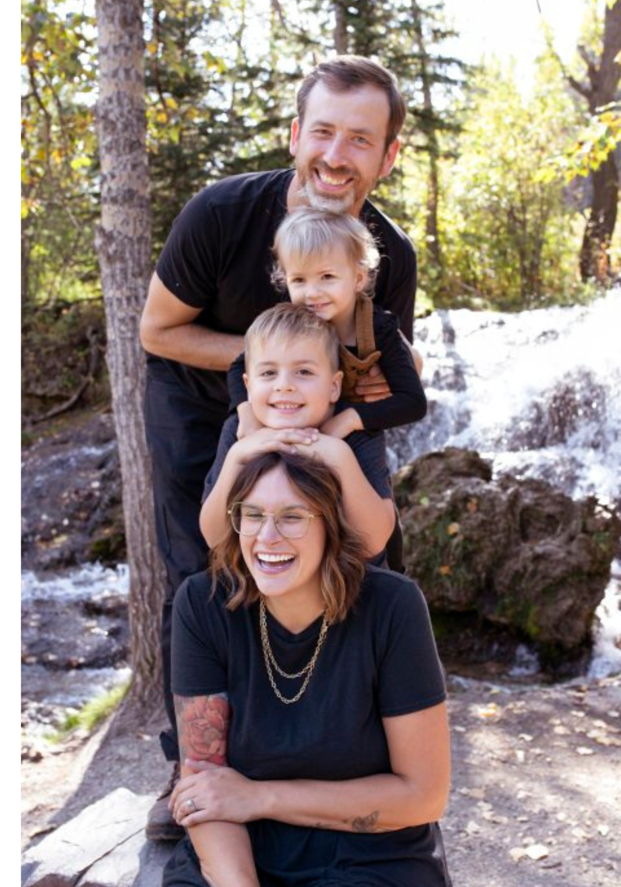 Jess, her two children, and her husband.