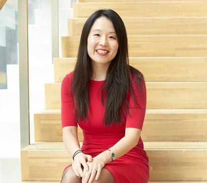 large photo of Dr. Jiwon Oh