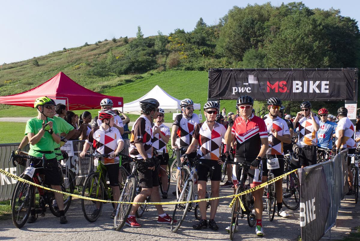 large photo of MS Bike participants at a bike event